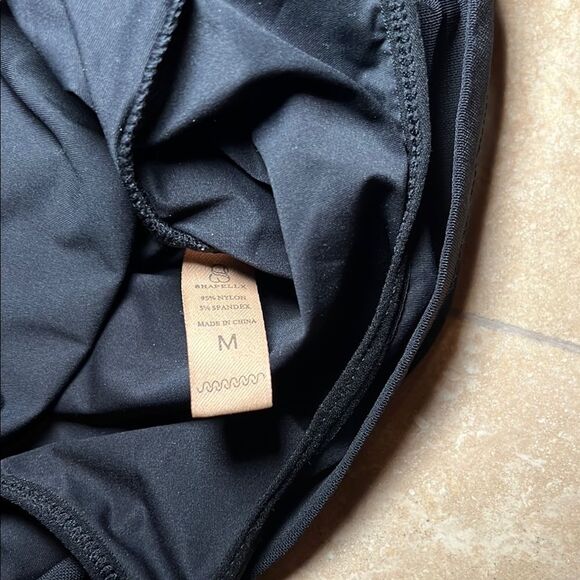 Shapellx Black Women's Bodysuit - Picture 5 of 5